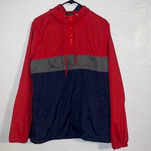 LIGHTWEIGHT WINDBREAKER